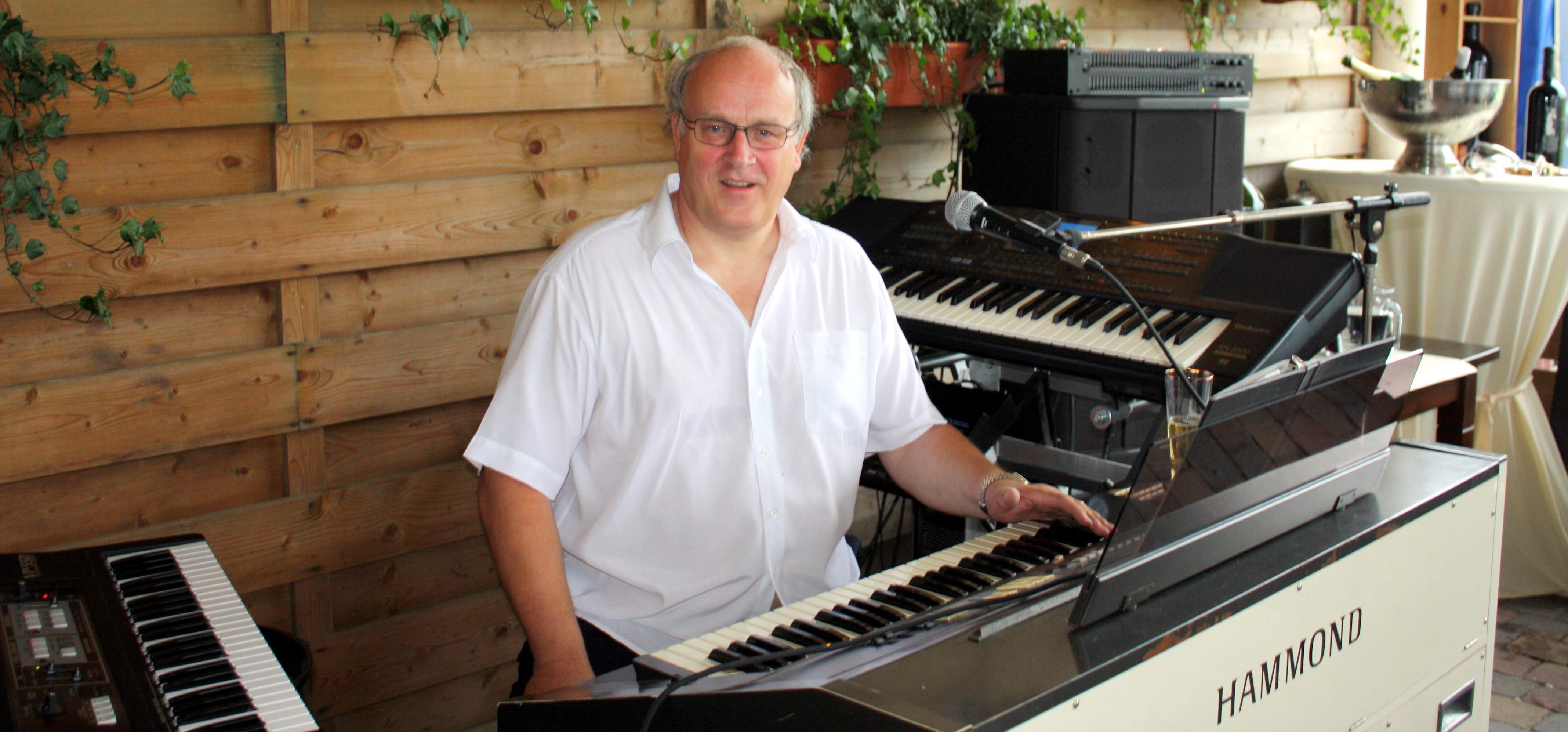 Hammond orgel club holland › beek, aart van de