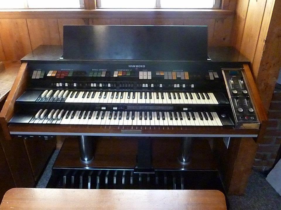 Hammond Orgel Club Holland › Het verhaal van de Hammond X66