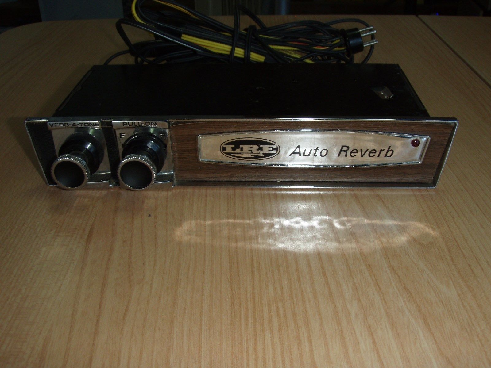 Hammond Orgel Club Holland › Auto Radio Reverb