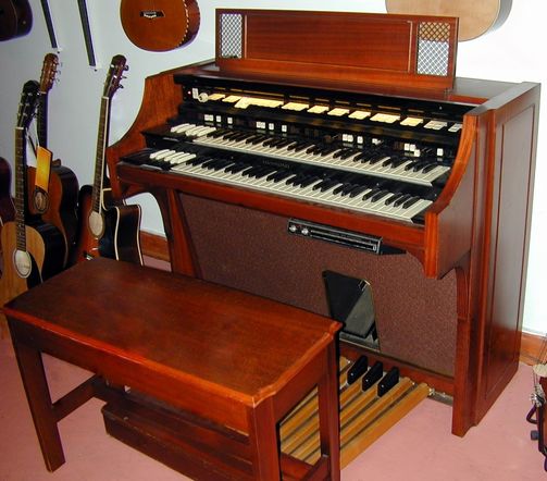 Hammond Orgel Club Holland › Model H